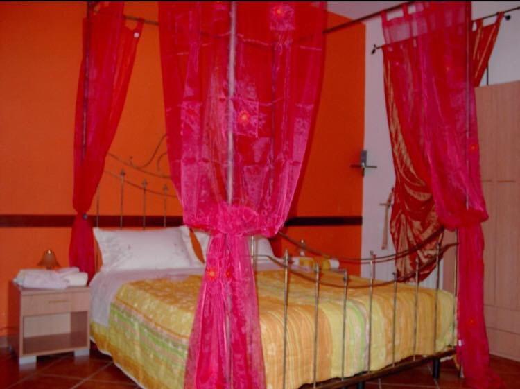 B&B Mantegna Irsina Mt מראה חיצוני תמונה